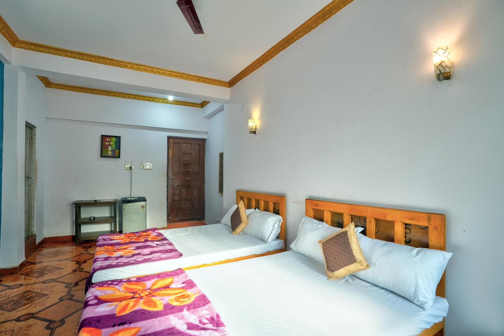 Om Sai Guest House Calangute Exterior photo