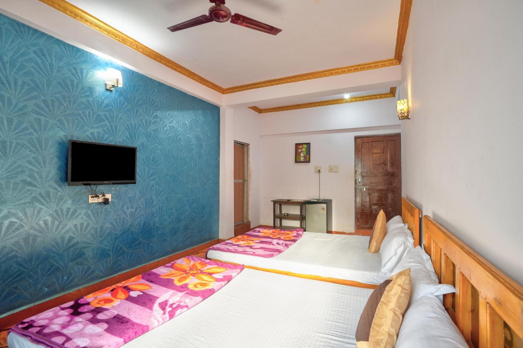 Om Sai Guest House Calangute Exterior photo