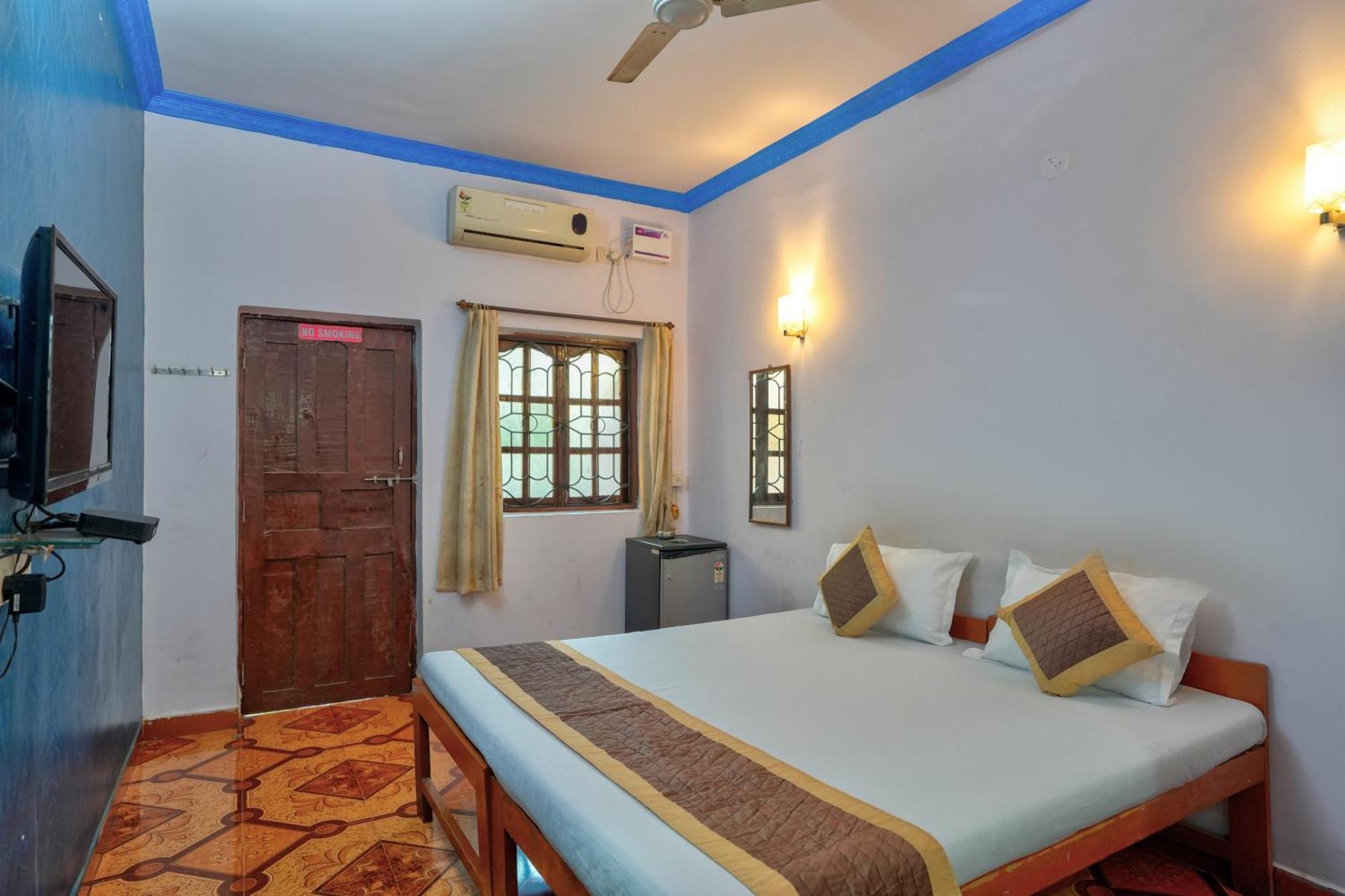 Om Sai Guest House Calangute Exterior photo